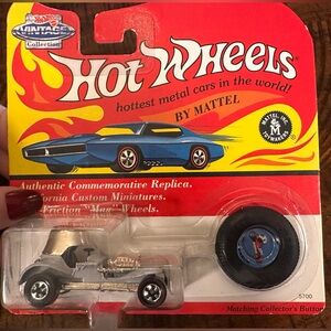 Hot wheels vintage collection 5700 red baron